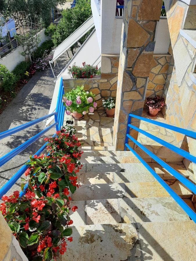 Guesthouse Jasmine 사밀 외부 사진